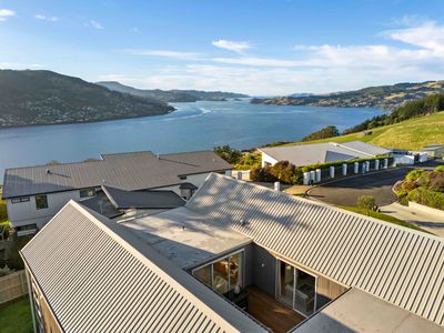 335 Highcliff Road, Highcliff