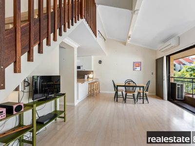 19 / 35 Goderich, East Perth