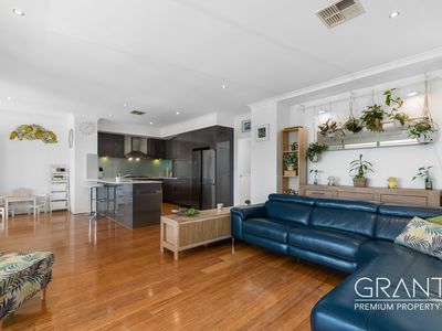 27 Perlinte View, North Coogee
