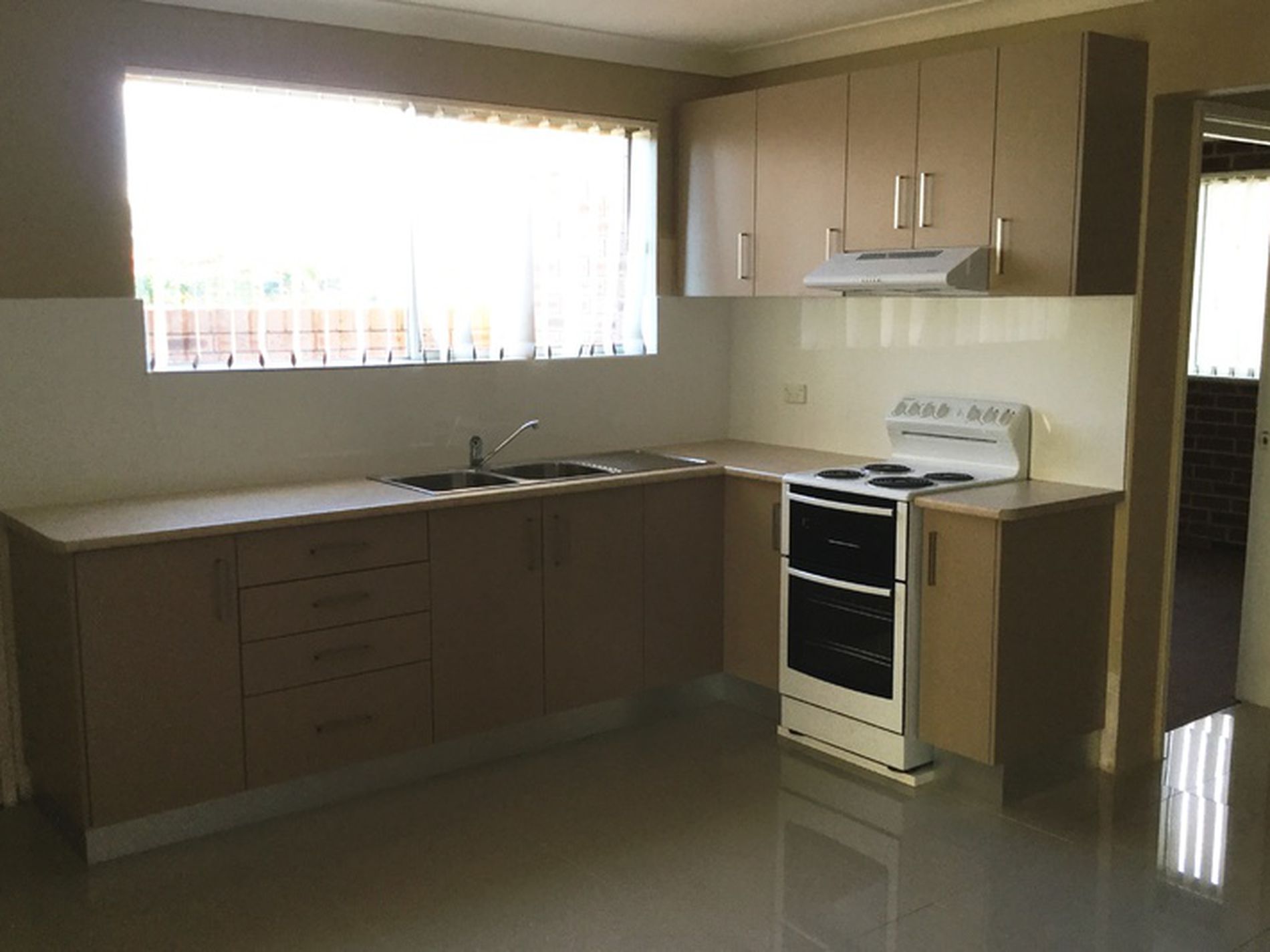 1 / 229 Windang Road, Windang