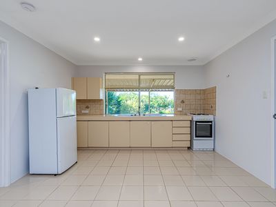 54 Moorpark Avenue, Yanchep