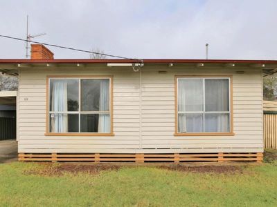 69 Waller Street, Benalla