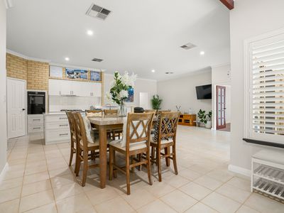 27 OAK WAY, Baldivis