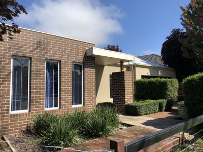 19 Greig Drive, Mernda