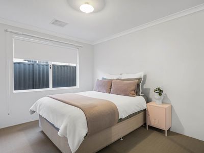 16 Balivanich Loop, Seville Grove