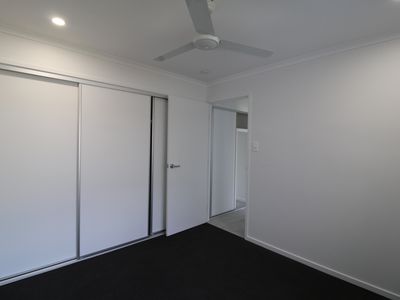 61 Waratah Cct, Greenbank