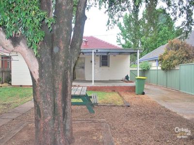 74 Sterling Street, Dubbo