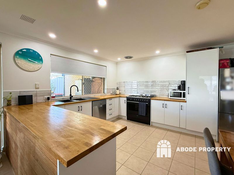 10 Highlander Place, Currambine