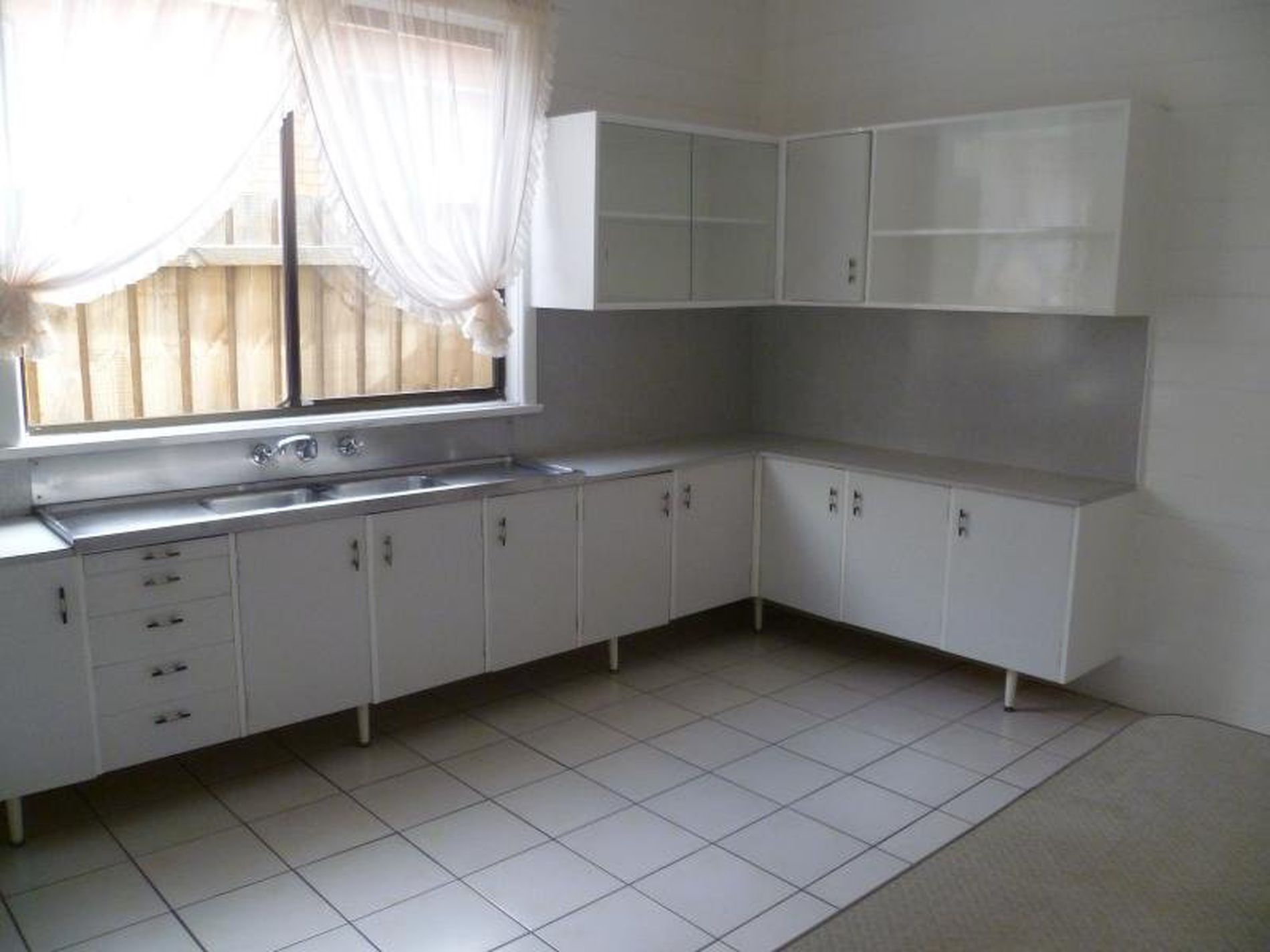 106 Little Myers Street, Geelong