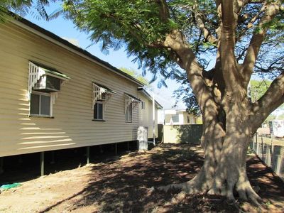 15 Duck street, Longreach