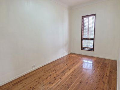 37 Fields Road, Macquarie Fields