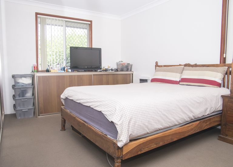 136 Ashford Avenue, Milperra