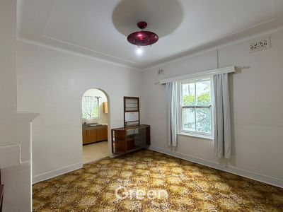 34 Meadow Crescent, Meadowbank
