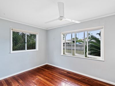 32 Casella Street, Earlville