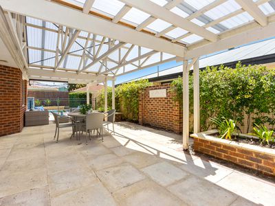 25 Sholto Crescent, Canning Vale