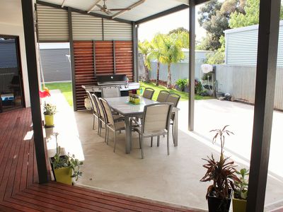 24 Lyall Ave, Kerang