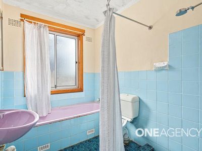 1 / 2 Osborne Parade, Warilla