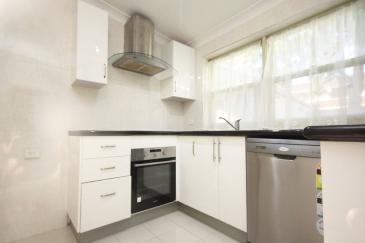 20 Kenilworth Street, Croydon
