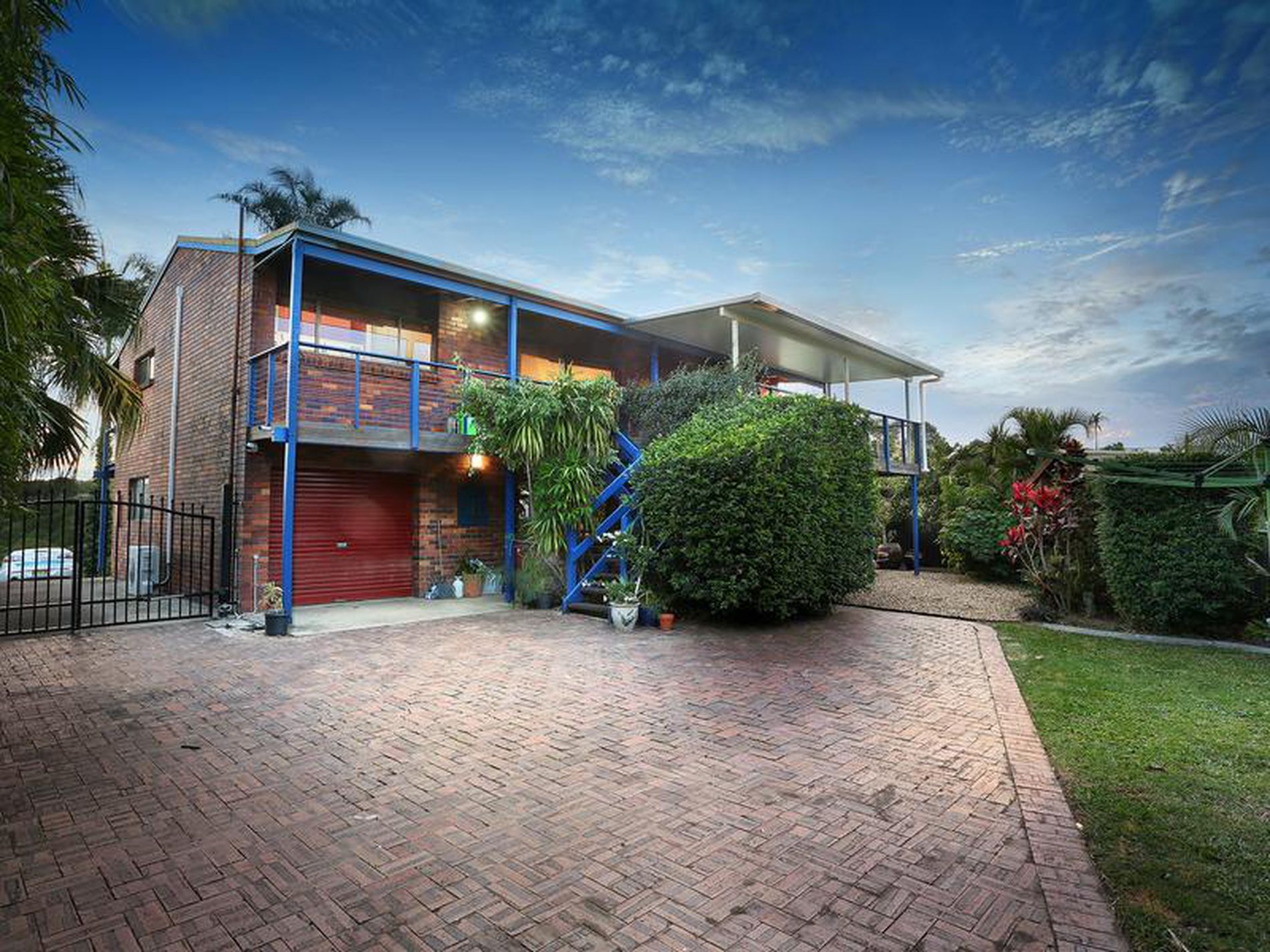 25 Lalina Avenue, Tweed Heads West