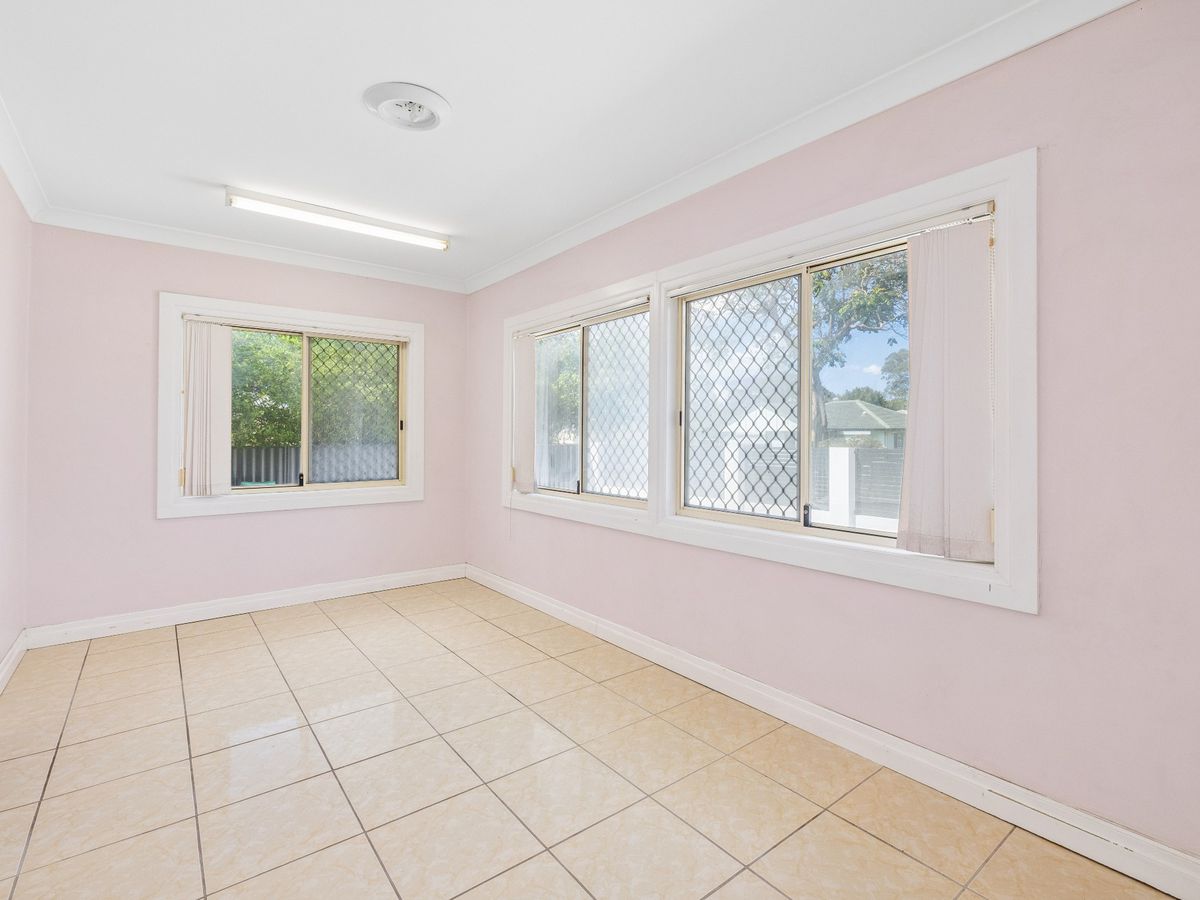 5 Frangipani Street, Inala