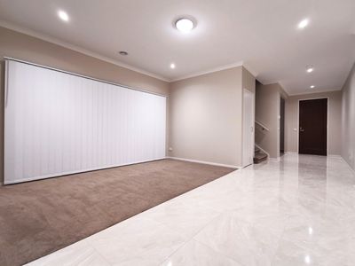 50 Sunnybank Drive, Point Cook