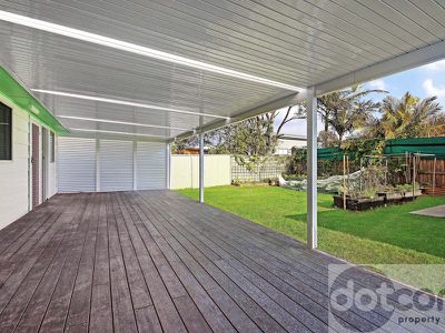 11 Nicholson Crescent, Toukley