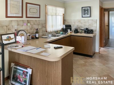 2 / 10 Gleed Street, Horsham