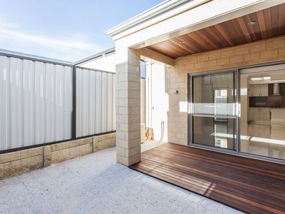 22B Tuckfield Way, Nollamara