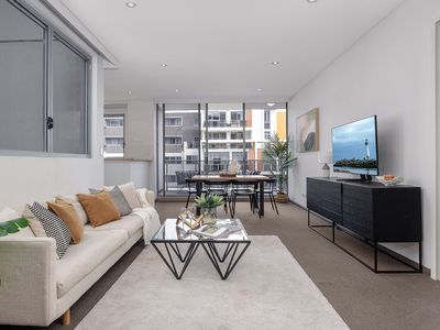 723 / 4 Spring Street, Rosebery