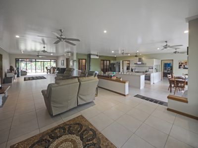717 Old Tully Road, Djarawong