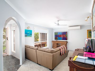 24 Lido Parade, Urangan