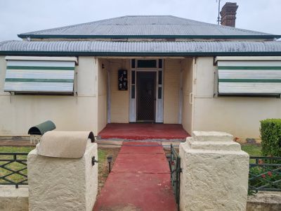 199 Baker Street, Temora