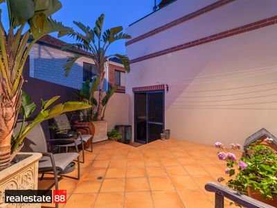 18 Old Belvidere Promenade, East Perth