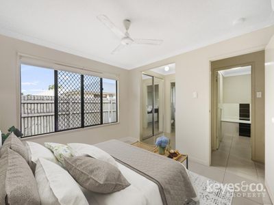 2 Ulysses Drive, Mount Louisa