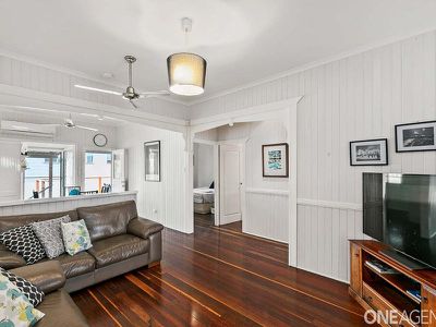10 Guard Street, Urangan