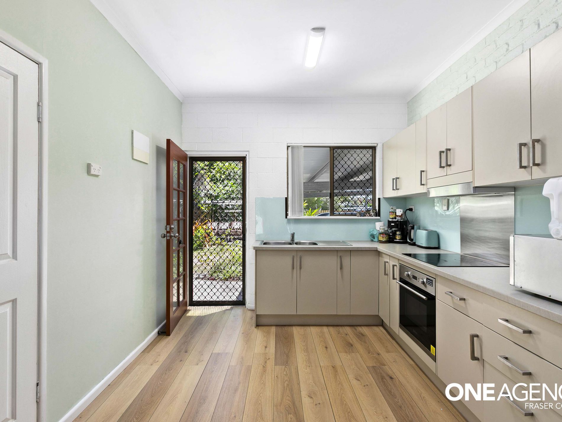 2 / 25 Hervey Street, Scarness