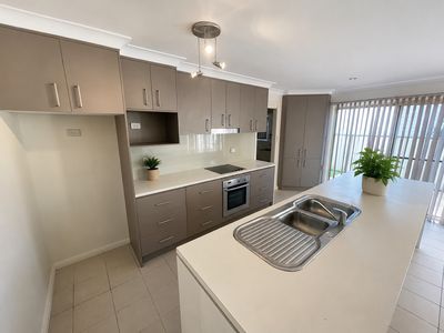 1 / 12 England Street, West Wollongong