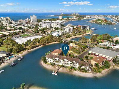 9 / 10 Kyamba Court, Mooloolaba