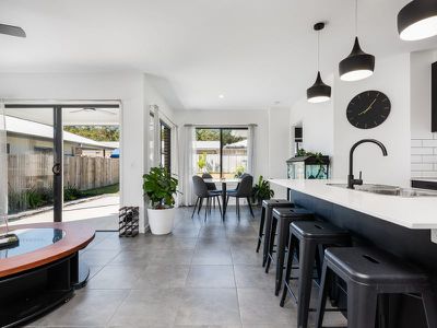 34 Outlook Rise, Mooloolah Valley