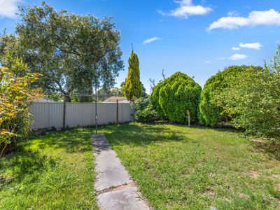 12 HANLEY CRESCENT, Seymour