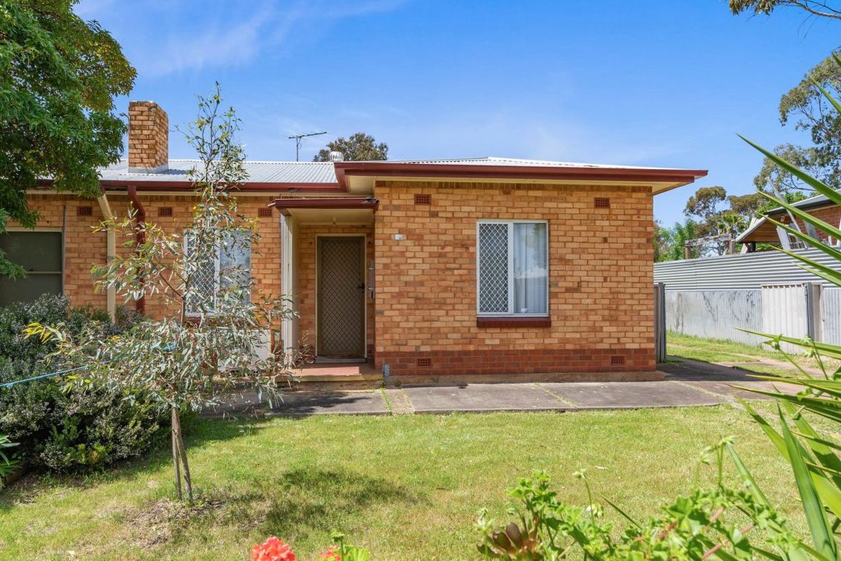 Neat 3 Bedroom Family Home 