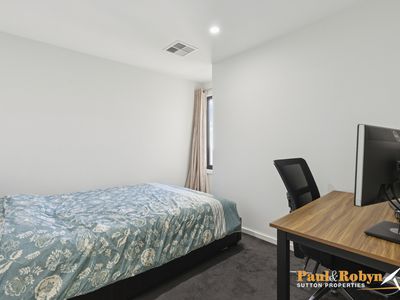 11C Woodberry Avenue, Coombs