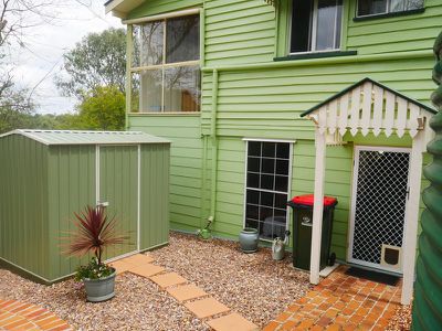 24 Hospital Terrace, Nanango