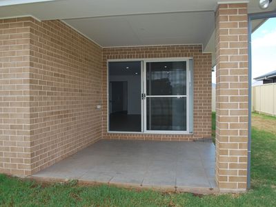 40  Keswick Parkway, Dubbo