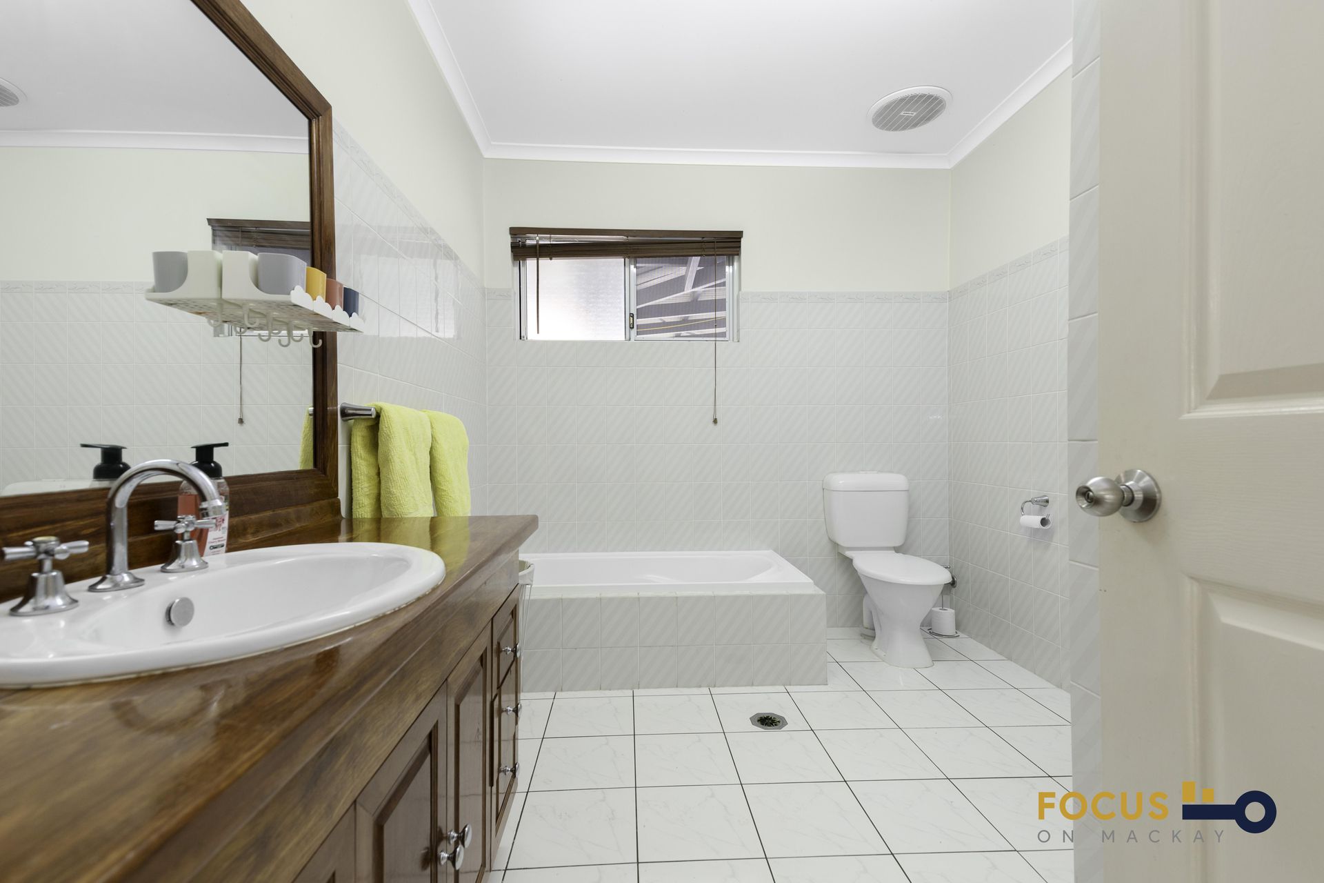 14 Outlook Crescent, Mount Pleasant