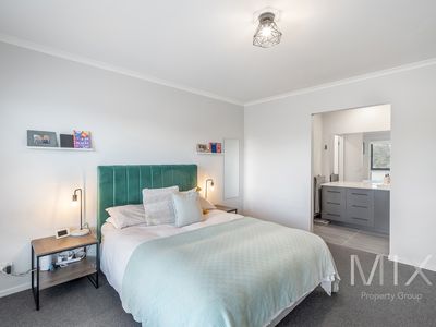 12 Apolline Drive, Kingston