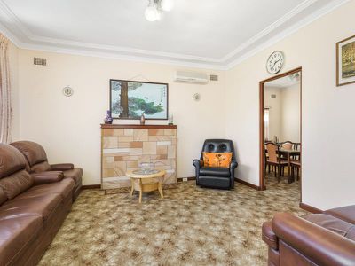 48 Monaro Ave, Kingsgrove