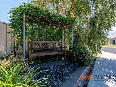 4 BILLABONG CLOSE, Kelso