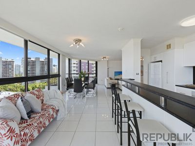 50 / 5 Admiralty Drive, Surfers Paradise