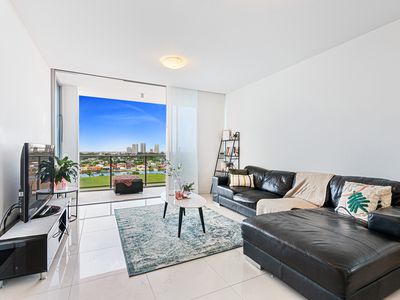 3902 / 25 East Quay Drive, Biggera Waters